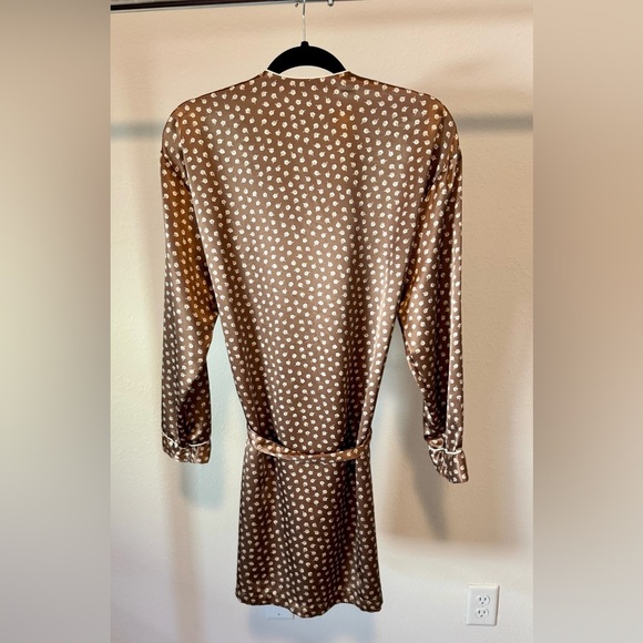 Calvin Klein Brown silky flower Print Women's Robe Size Small - Picture 5 of 6